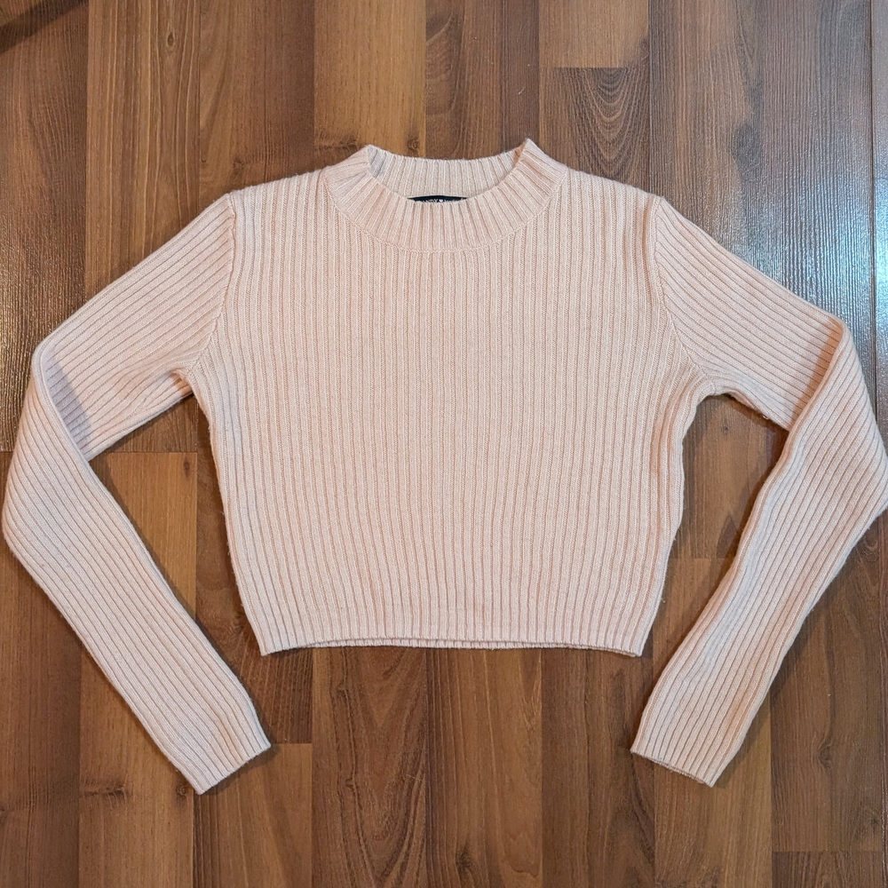 Brandy Melville Pink Ribbed Crew Neck Sweater